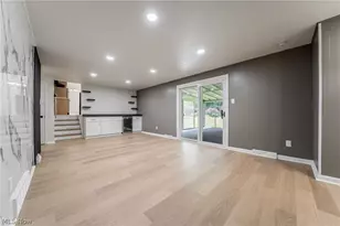 3181 Parmalee Dr, Green Hills, OH 44131 - Photo 11