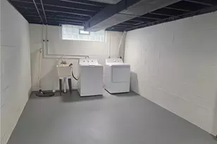 3181 Parmalee Dr, Green Hills, OH 44131 - Photo 27