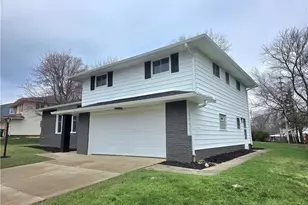 3181 Parmalee Dr, Green Hills, OH 44131 - Photo 31