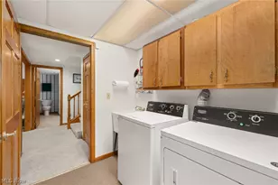 843 Wildwood Dr, Willard, OH 44890 - Photo 35