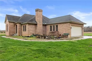 12488 Baumhart Rd, Amherst, OH 44001 - Photo 39