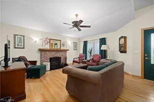 12488 Baumhart Rd, Amherst, OH 44001 - Photo 13