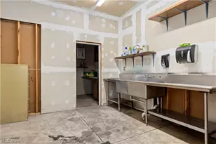 12488 Baumhart Rd, Amherst, OH 44001 - Photo 37