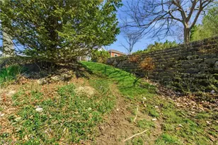 29319 Cresthaven Dr, Willowick, OH 44095 - Photo 35