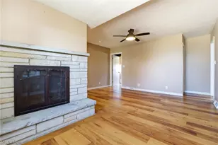 29319 Cresthaven Dr, Willowick, OH 44095 - Photo 13