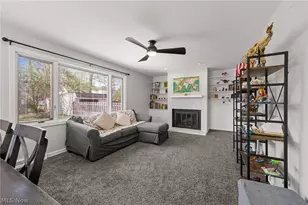 20893 Belvidere Ave, Fairview Park, OH 44126 - Photo 5