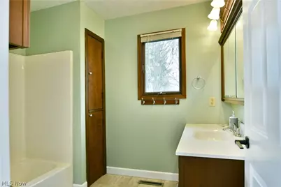 4890 Myrtle Avenue NW, Warren, OH 44483 - Photo 29