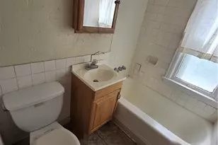 3710 Pennington Rd, Huber Heights, OH 44120 - Photo 7