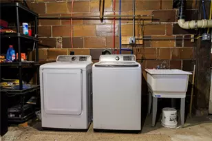 406 W Main St, Sugarcreek, OH 44681 - Photo 23