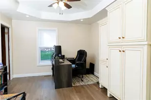 406 W Main St, Sugarcreek, OH 44681 - Photo 17