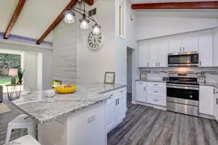 8078 Mentor Ave, Mentor, OH 44060 - Photo 13