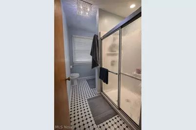 940 Treelane Drive, Ashtabula, OH 44004 - Photo 9