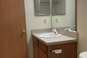 2823 Benford Ln, Youngstown, OH 44505 - Photo 17