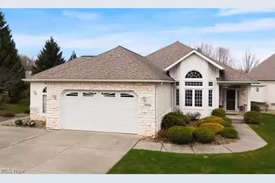 9418 Scottsdale Drive, Grandview Heights, OH 44147 - Photo 1