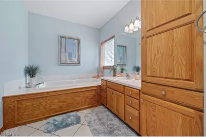 9418 Scottsdale Drive, Grandview Heights, OH 44147 - Photo 21