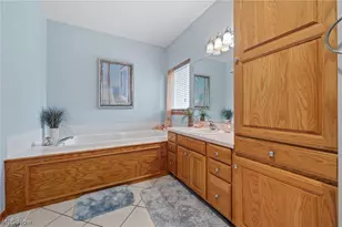 9418 Scottsdale Dr, Grandview Heights, OH 44147 - Photo 21