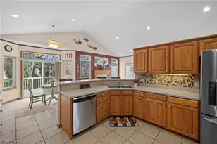 9418 Scottsdale Dr, Grandview Heights, OH 44147 - Photo 13