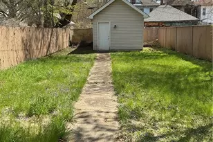 726 N 5th St, Steubenville, OH 43952 - Photo 3