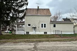 4881 E 85th St, Garfield Heights, OH 44125 - Photo 3