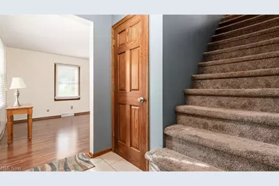 3245 Circle Court, Zanesville, OH 43701 - Photo 7