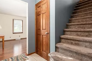 3245 Circle Ct, Zanesville, OH 43701 - Photo 7