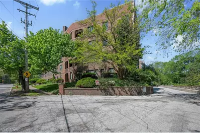 11430 Cedar Glen Parkway #B5, Loveland, OH 44106 - Photo 19