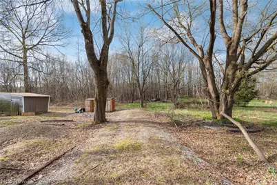 1664 Woods Road, Akron, OH 44306 - Photo 9
