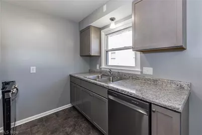 1132 Battles Avenue, Akron, OH 44314 - Photo 13
