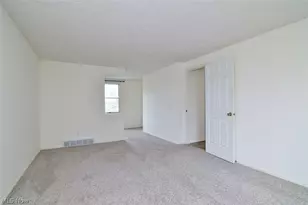 12395 Country Oaks Trail, Chardon, OH 44024 - Photo 23