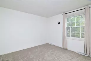 12395 Country Oaks Trail, Chardon, OH 44024 - Photo 31