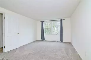 12395 Country Oaks Trail, Chardon, OH 44024 - Photo 25