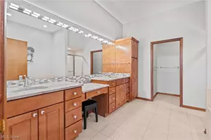 364 Blossom Ln, Orange Village, OH 44022 - Photo 45