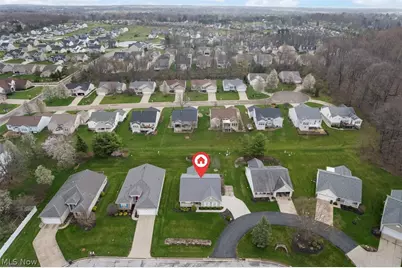 1254 White Stone Circle NE, Canton, OH 44721 - Photo 3