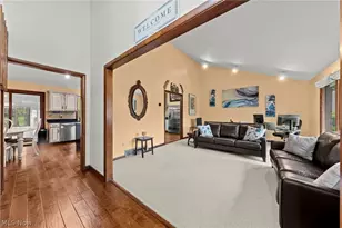 5062 Lansdowne Dr, Solon, OH 44139 - Photo 9