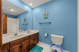 5062 Lansdowne Dr, Solon, OH 44139 - Photo 39