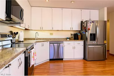 10483 Shale Brook Way, Strongsville, OH 44149 - Photo 13