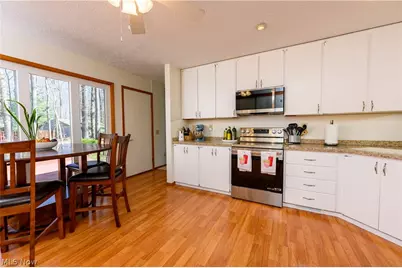 10483 Shale Brook Way, Strongsville, OH 44149 - Photo 11