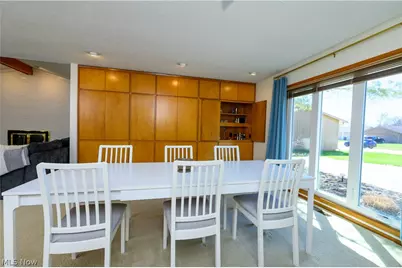 10483 Shale Brook Way, Strongsville, OH 44149 - Photo 7