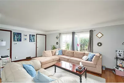 14330 Lakewood Heights Boulevard, Oakwood, OH 44107 - Photo 3