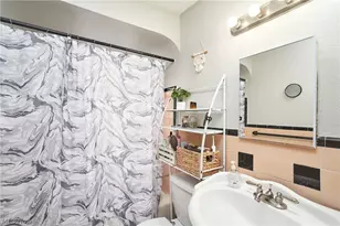 14330 Lakewood Heights Blvd, Oakwood, OH 44107 - Photo 9