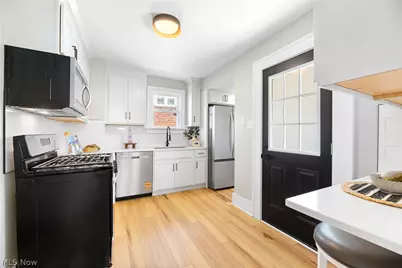 2899 Northland Street, Cuyahoga Falls, OH 44221 - Photo 11