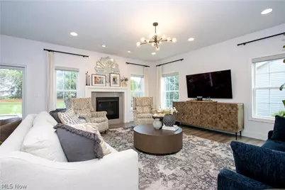 2331 Deer Creek Circle, Orrville, OH 44667 - Photo 9