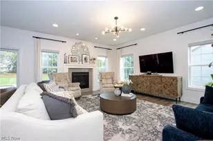 2331 Deer Creek Cir, Orrville, OH 44667 - Photo 9