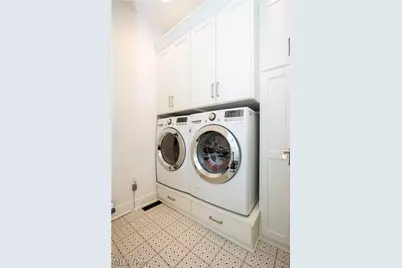 2331 Deer Creek Circle, Orrville, OH 44667 - Photo 27