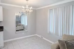1372 Golden Gate Blvd, Mayfield Heights, OH 44124 - Photo 9