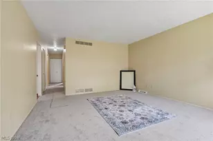 1005 Ute Ave, Akron, OH 44305 - Photo 7