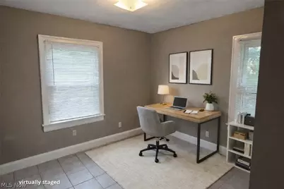 914 Dan Street, Akron, OH 44310 - Photo 5