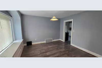914 Dan Street, Akron, OH 44310 - Photo 9