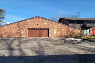 16080 Maple Heights Blvd, Maple Heights, OH 44137 - Photo 3