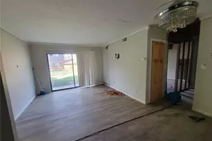 16080 Maple Heights Blvd, Maple Heights, OH 44137 - Photo 7